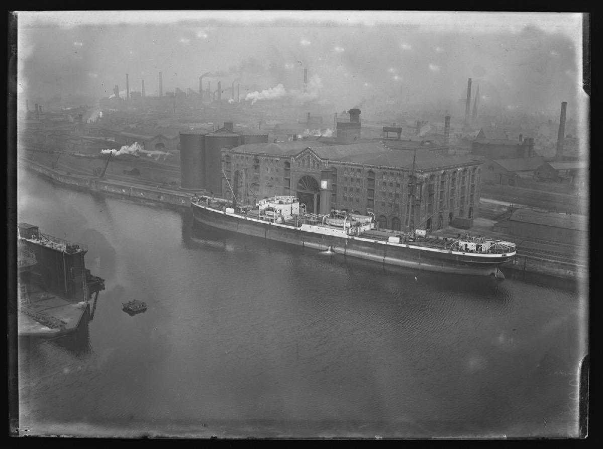 Read more about the article Corn Mill Devonshire Docks